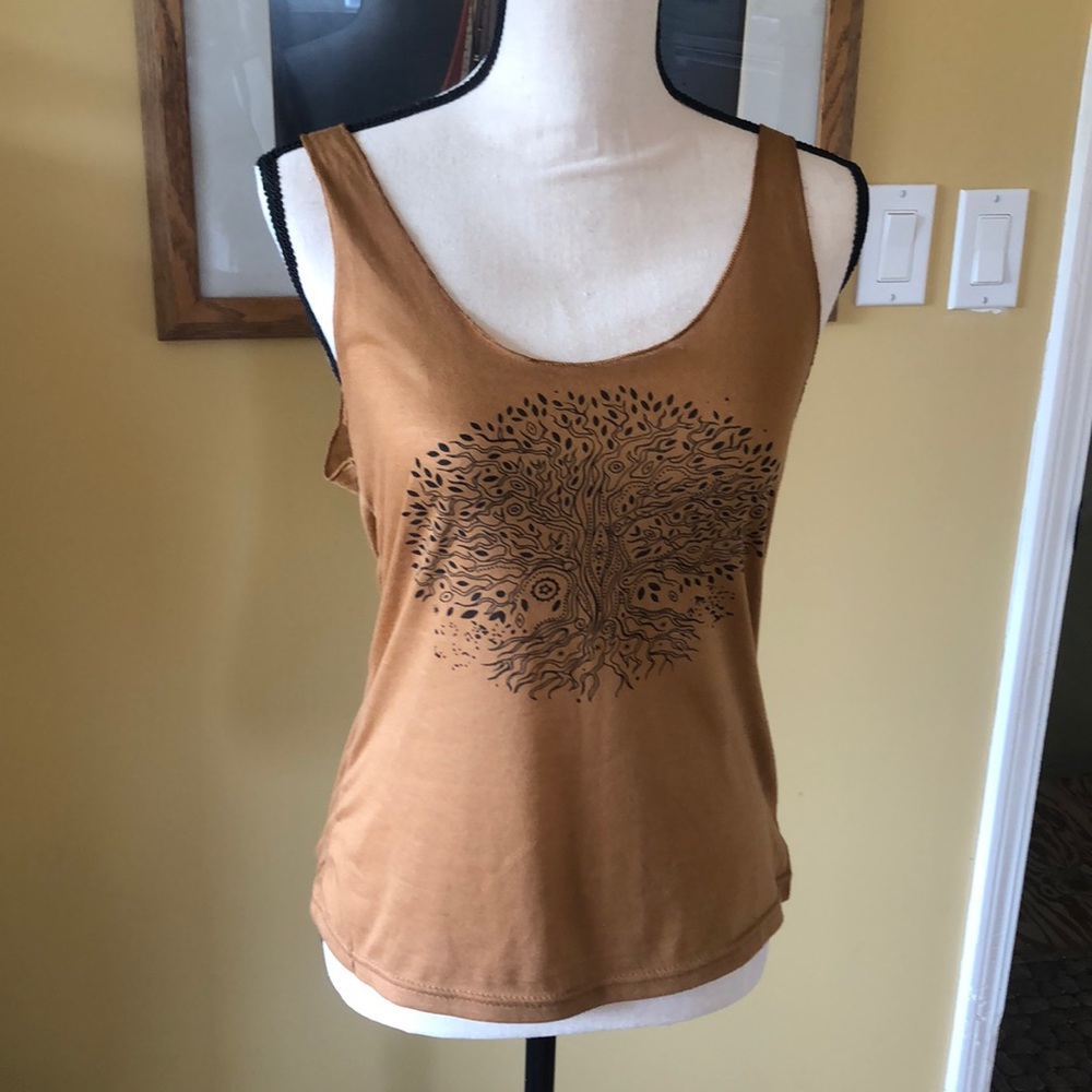 Light Tank Top with Joshua Tree